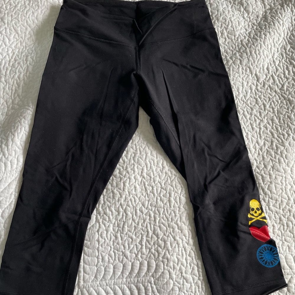 Lululemon x SoulCycle wunder under crop